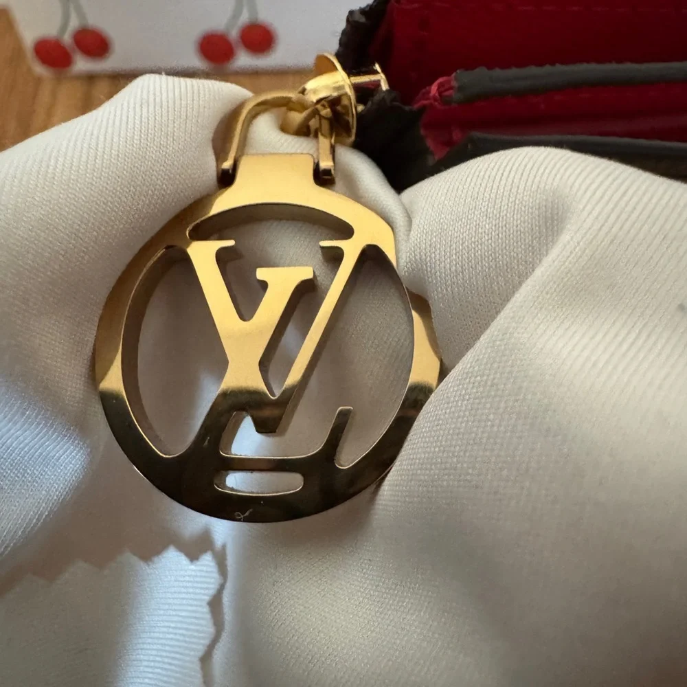 ❌SOLD❌ NWT Louis Vuitton X Takashi Murakami Cherry Lisa Wallet - Picture 8 of 15